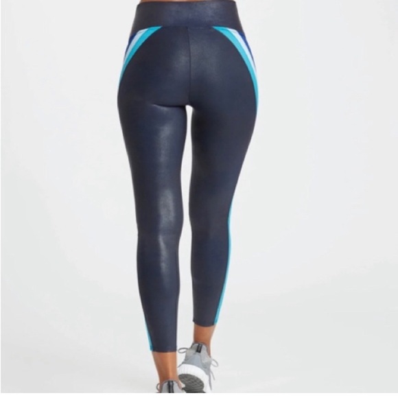 Spanx Faux Leather Track Stripe 7/8 Leggings Navy Womens Size Large - Picture 4 of 13